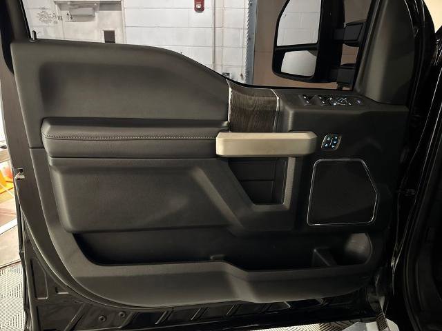 Certified 2021 Ford F250 Lariat w/ Chrome Package image 17