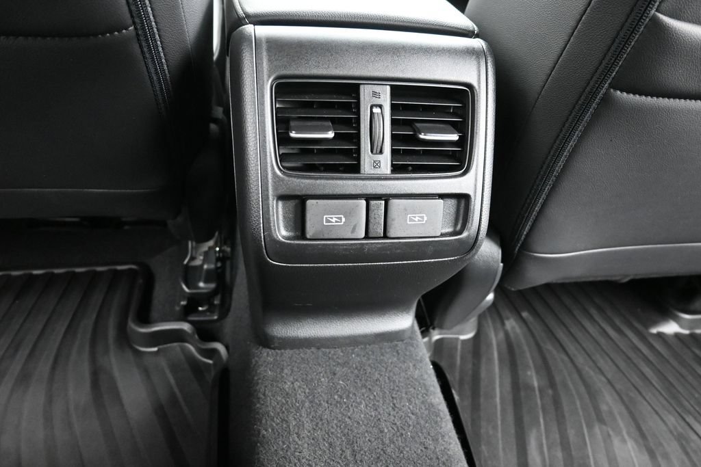 Used 2022 Honda Accord Sport image 16