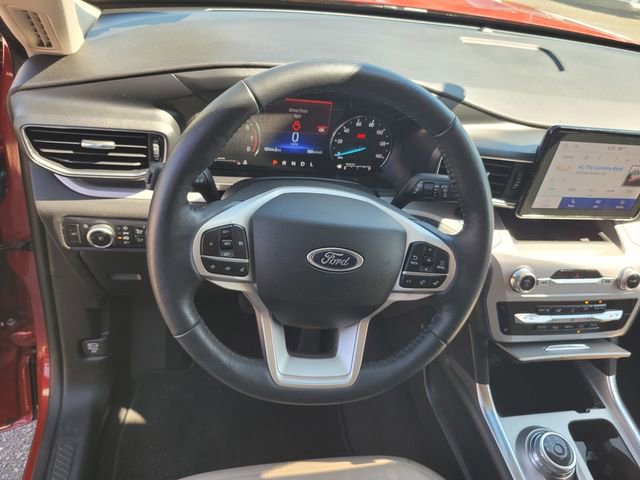 Certified 2023 Ford Explorer XLT w/ Equipment Group 202A image 30