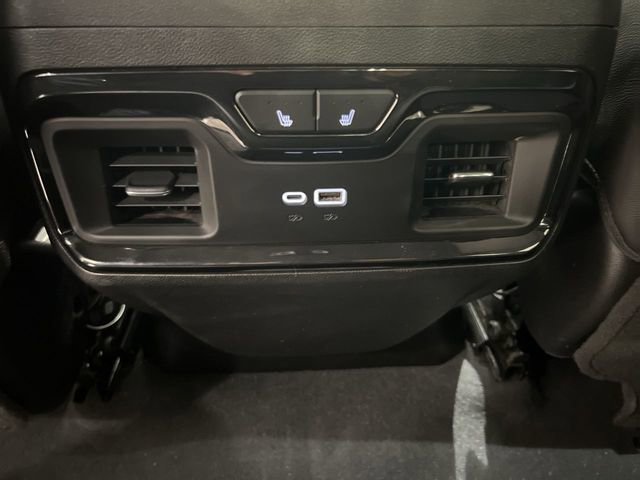 Used 2024 GMC Sierra 2500 AT4X AWD/4WD image 21
