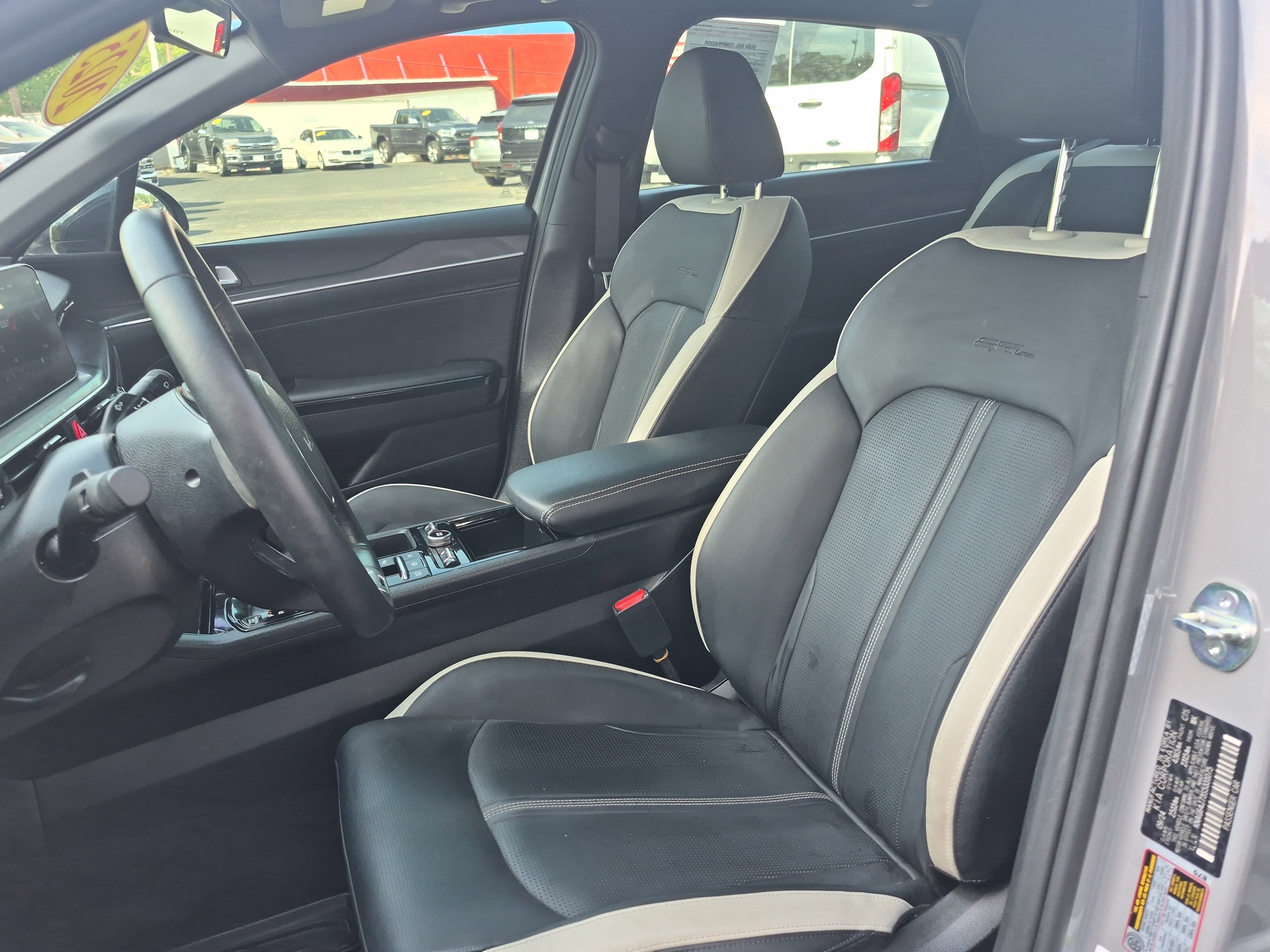 Used 2025 Kia K5 GT-Line w/ GT-Line Premium Package FWD image 11