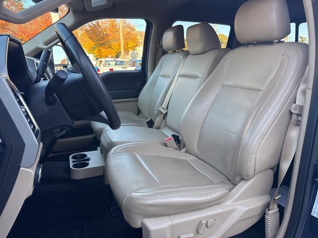 Certified 2017 Ford F250 Lariat w/ Chrome Package image 18
