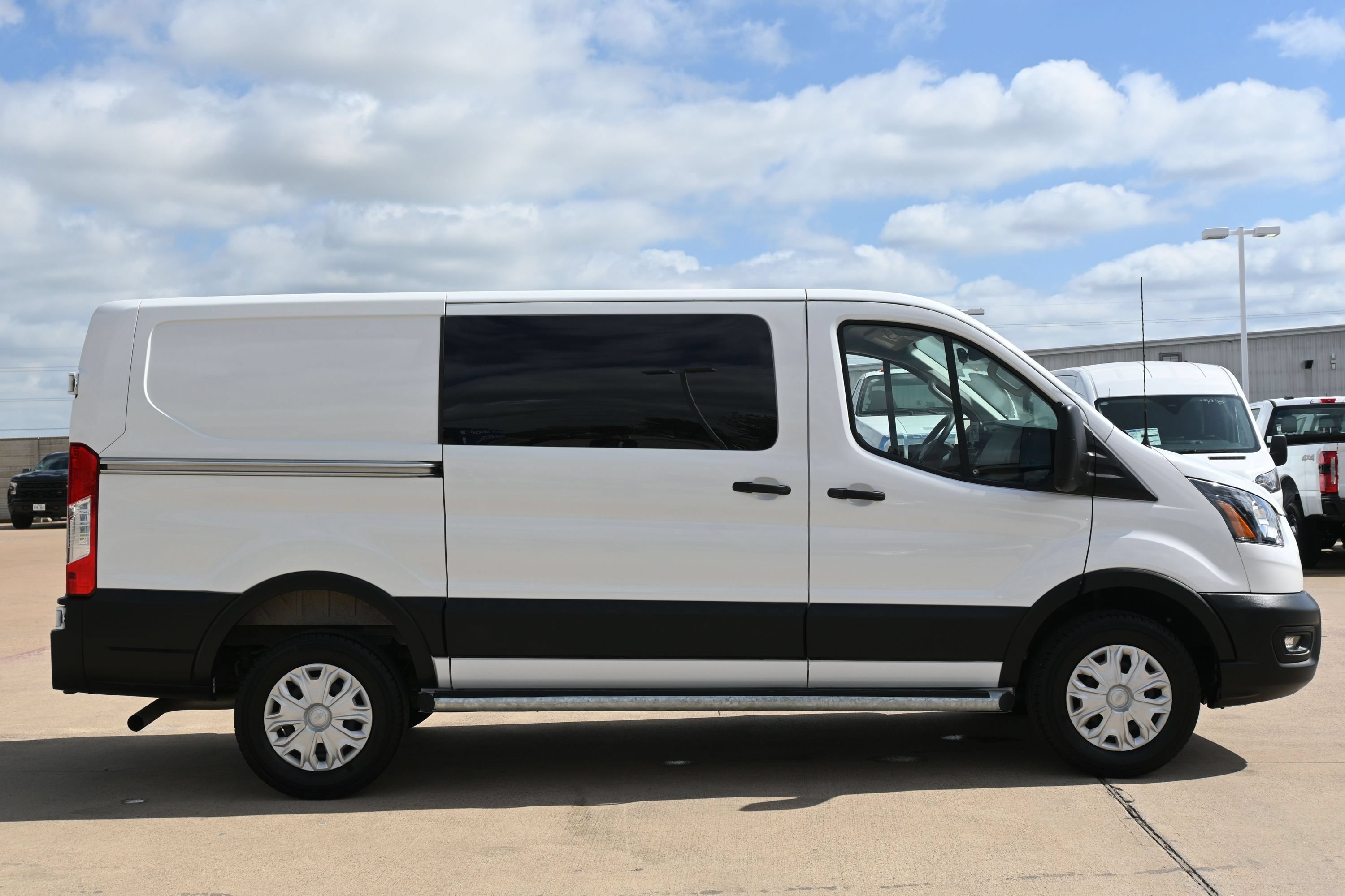 Certified 2025 Ford Transit 250 Low Roof w/ Exterior Upgrade Package RWD image 11