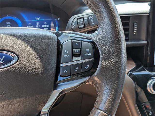 Certified 2022 Ford Explorer King Ranch w/ Premium Technology Package AWD/4WD image 25