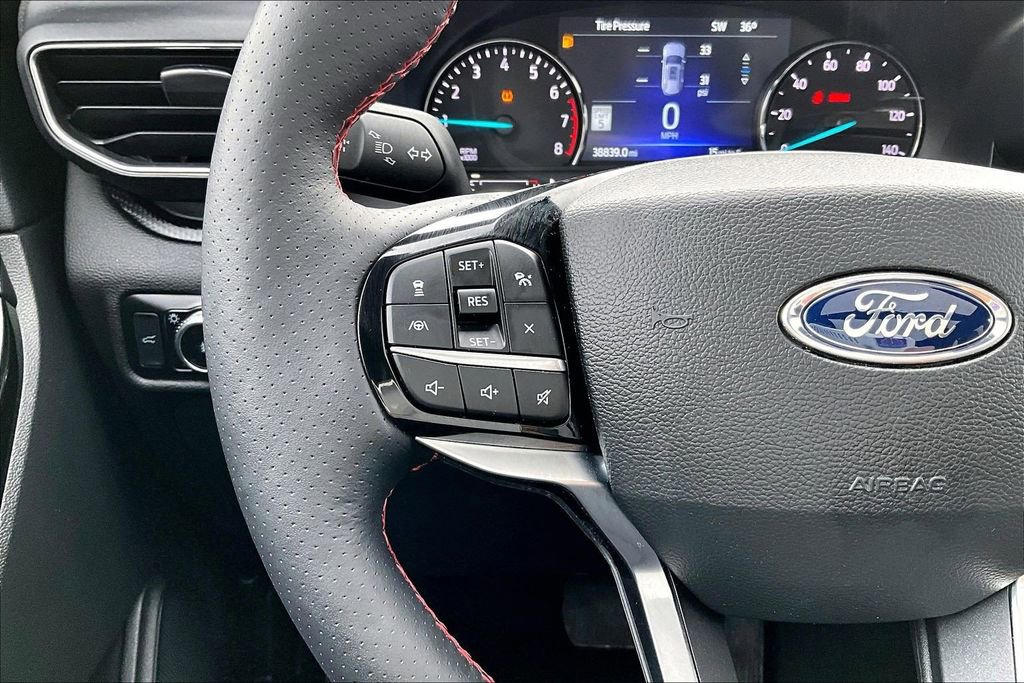 Certified 2022 Ford Explorer ST-Line w/ Class IV Trailer Tow Package AWD/4WD image 17