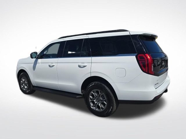 Certified 2025 Ford Expedition Active RWD image 5
