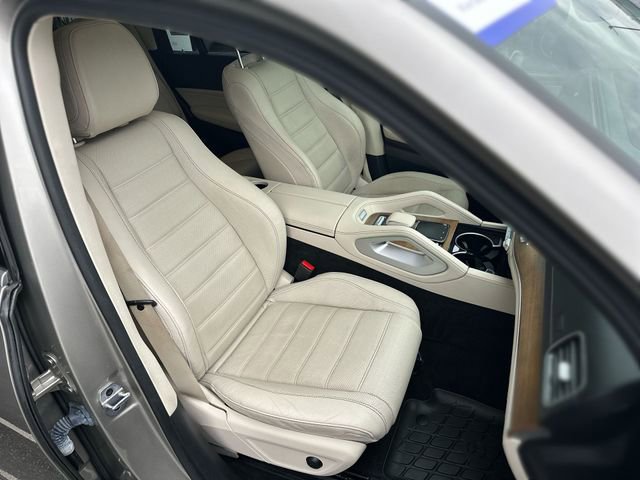 Used 2023 Mercedes-Benz GLS 450 4MATIC image 29