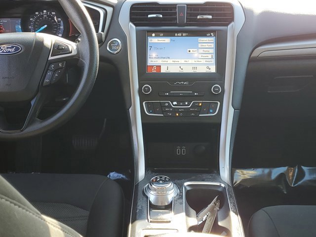 Certified 2019 Ford Fusion SE image 19