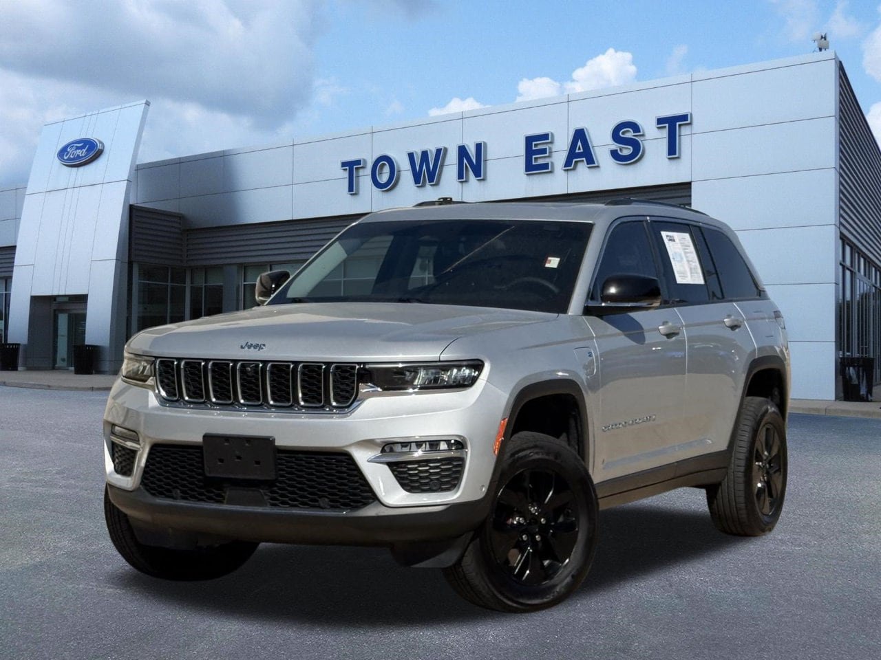 Used 2022 Jeep Grand Cherokee Limited 4xe w/ Luxury Tech Group II