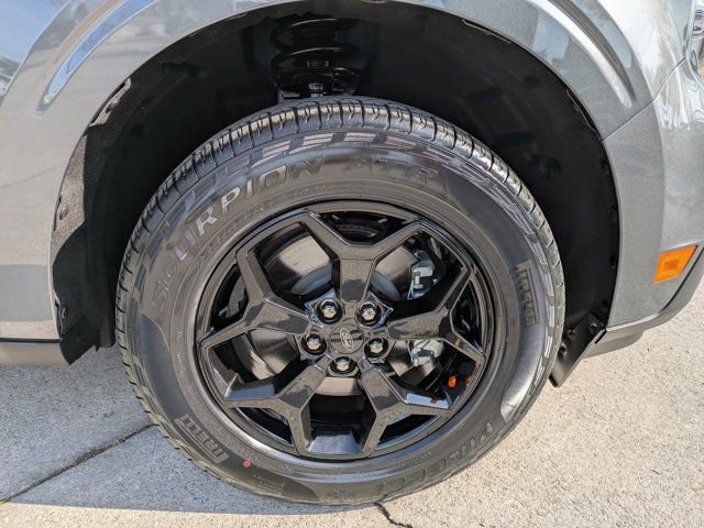 Certified 2024 Ford Maverick Lariat w/ FX4 Off-Road Package image 10