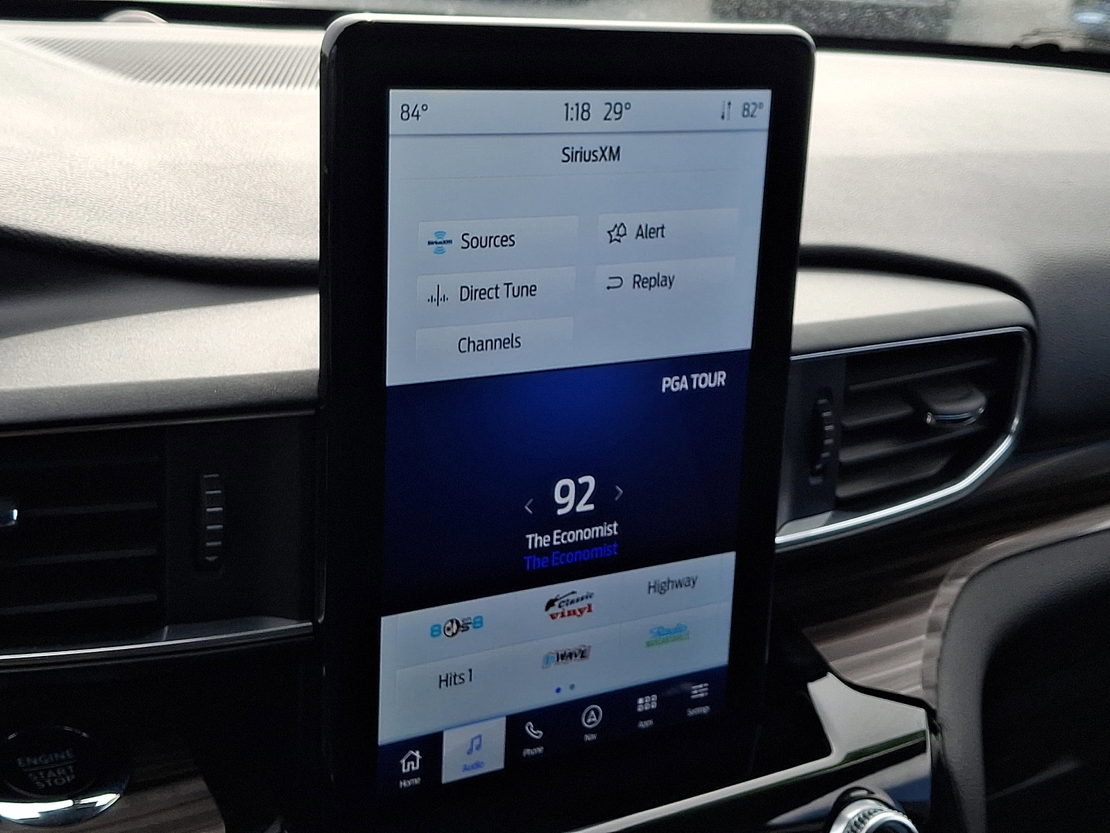 Certified 2022 Ford Explorer Limited w/ Limited Technology Package image 17