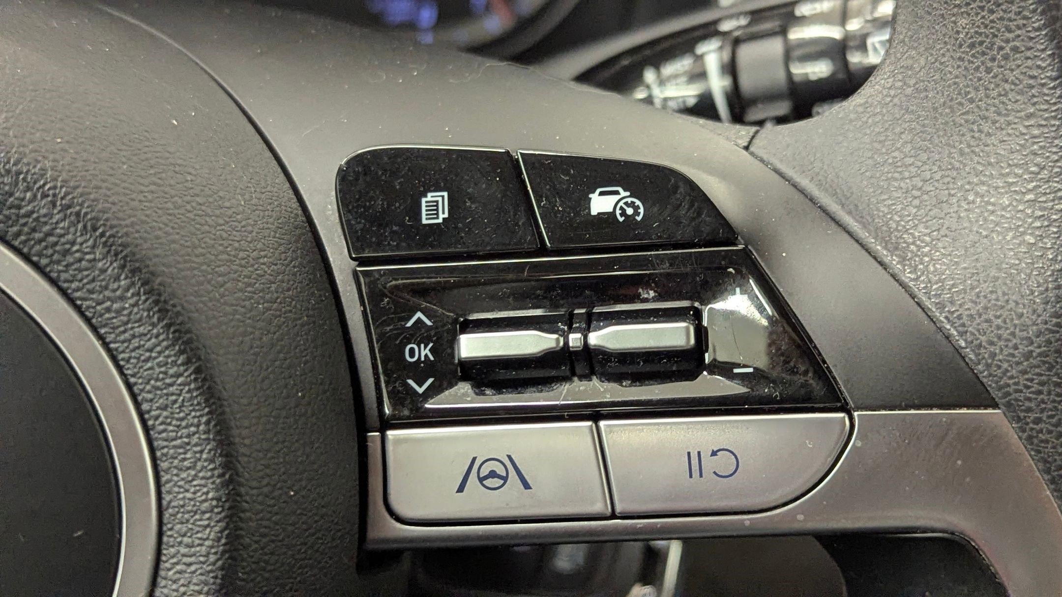 Used 2022 Hyundai Tucson SE image 24