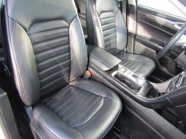 Certified 2018 Ford Fusion SE w/ Equipment Group 602A image 8