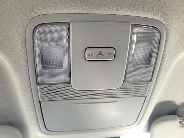 Used 2023 Kia Forte LXS w/ LXS Technology Package FWD image 17