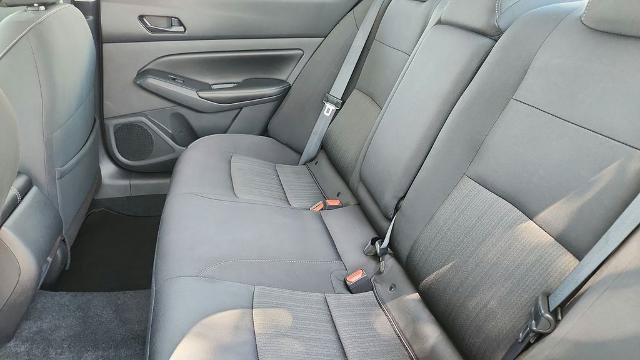 Used 2025 Nissan Altima 2.5 SV AWD/4WD image 26