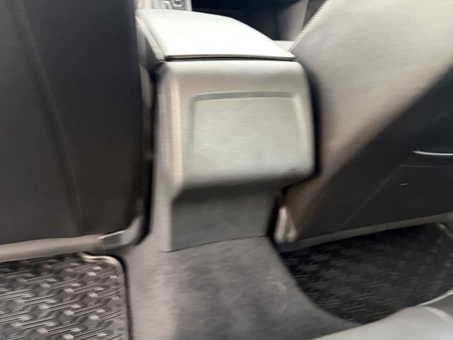 Used 2022 Volkswagen Jetta SE w/ Panoramic Sunroof Package FWD image 32
