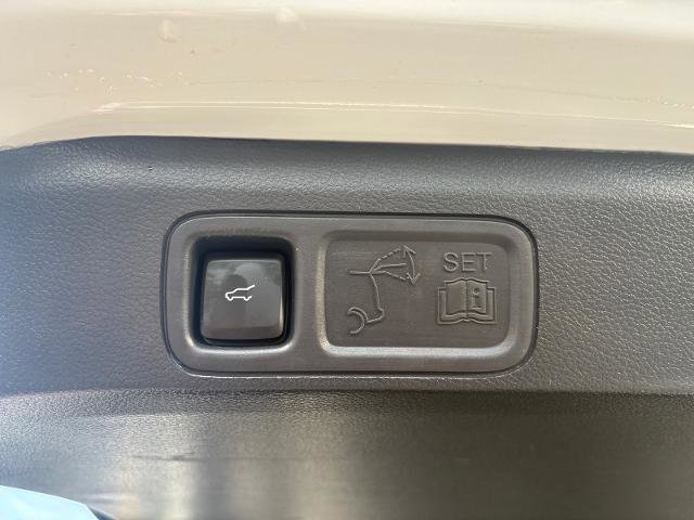 Certified 2023 Ford Expedition XLT AWD/4WD image 40