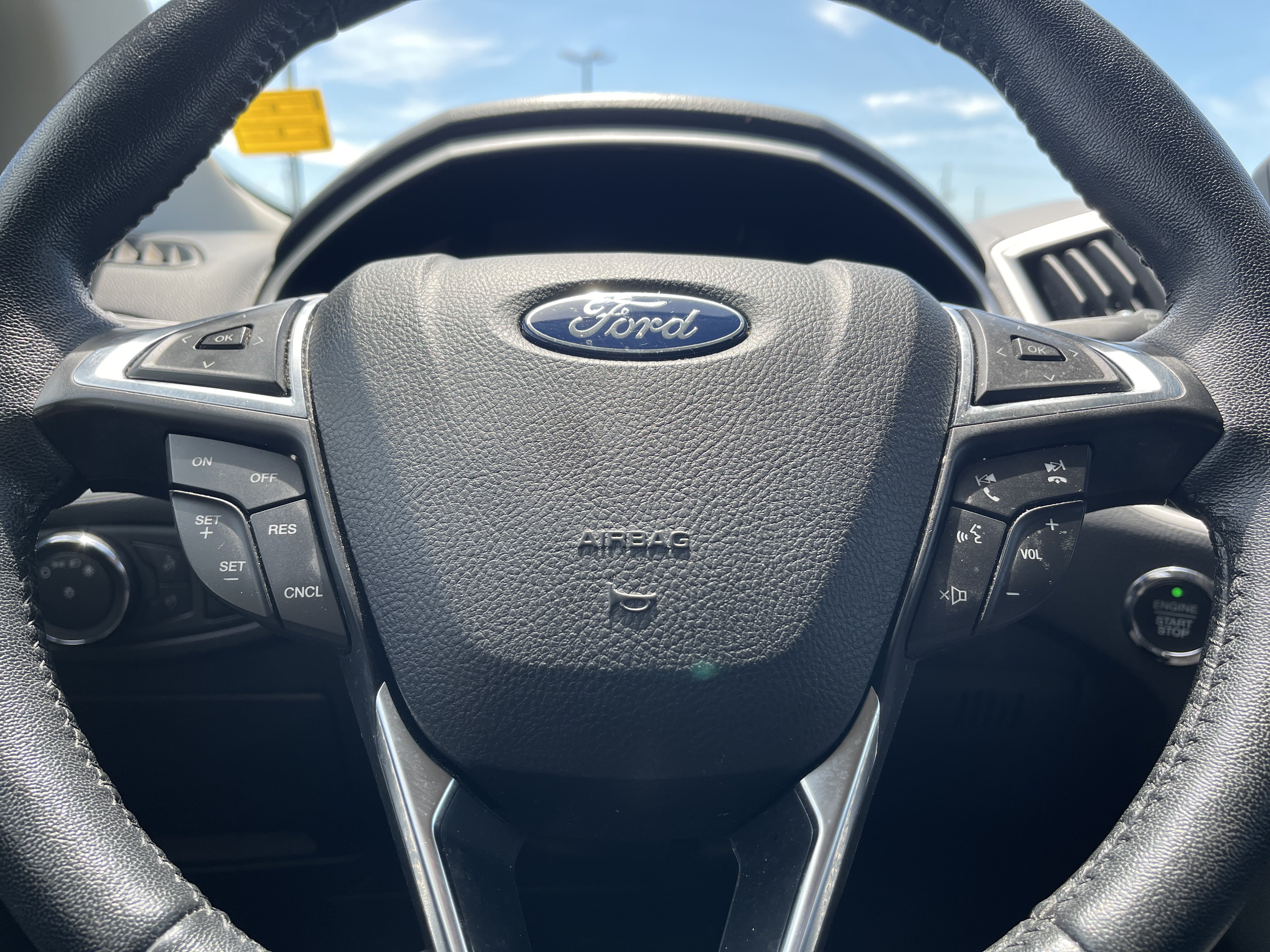Certified 2021 Ford Edge SEL w/ Convenience Package AWD/4WD image 16
