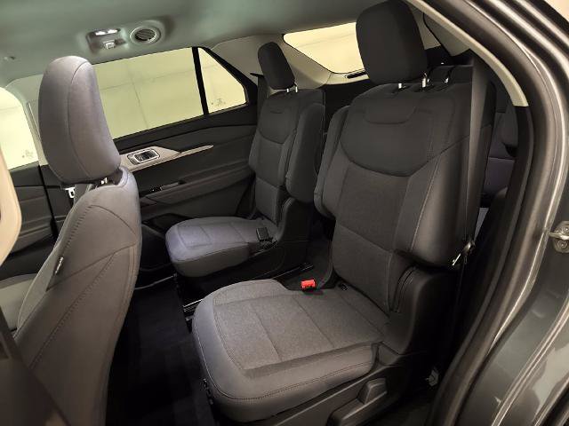 Certified 2025 Ford Explorer Active RWD image 32