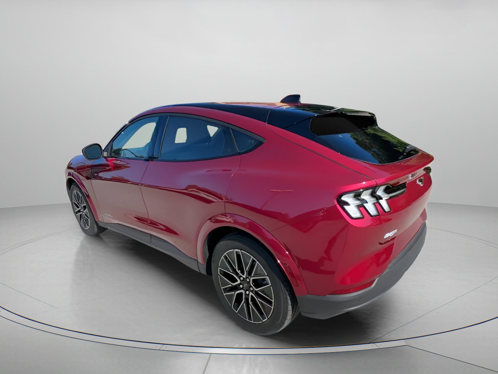 Certified 2025 Ford Mustang Mach-E Premium AWD/4WD image 15