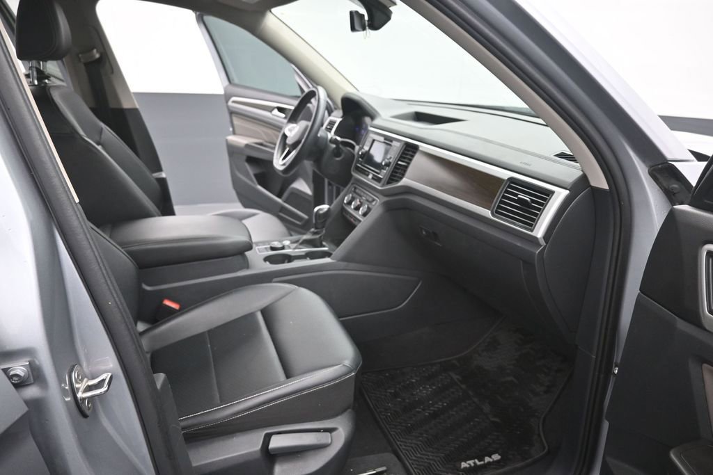 Used 2022 Volkswagen Atlas SE AWD/4WD image 26