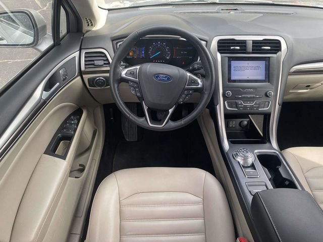 Certified 2019 Ford Fusion SEL image 34