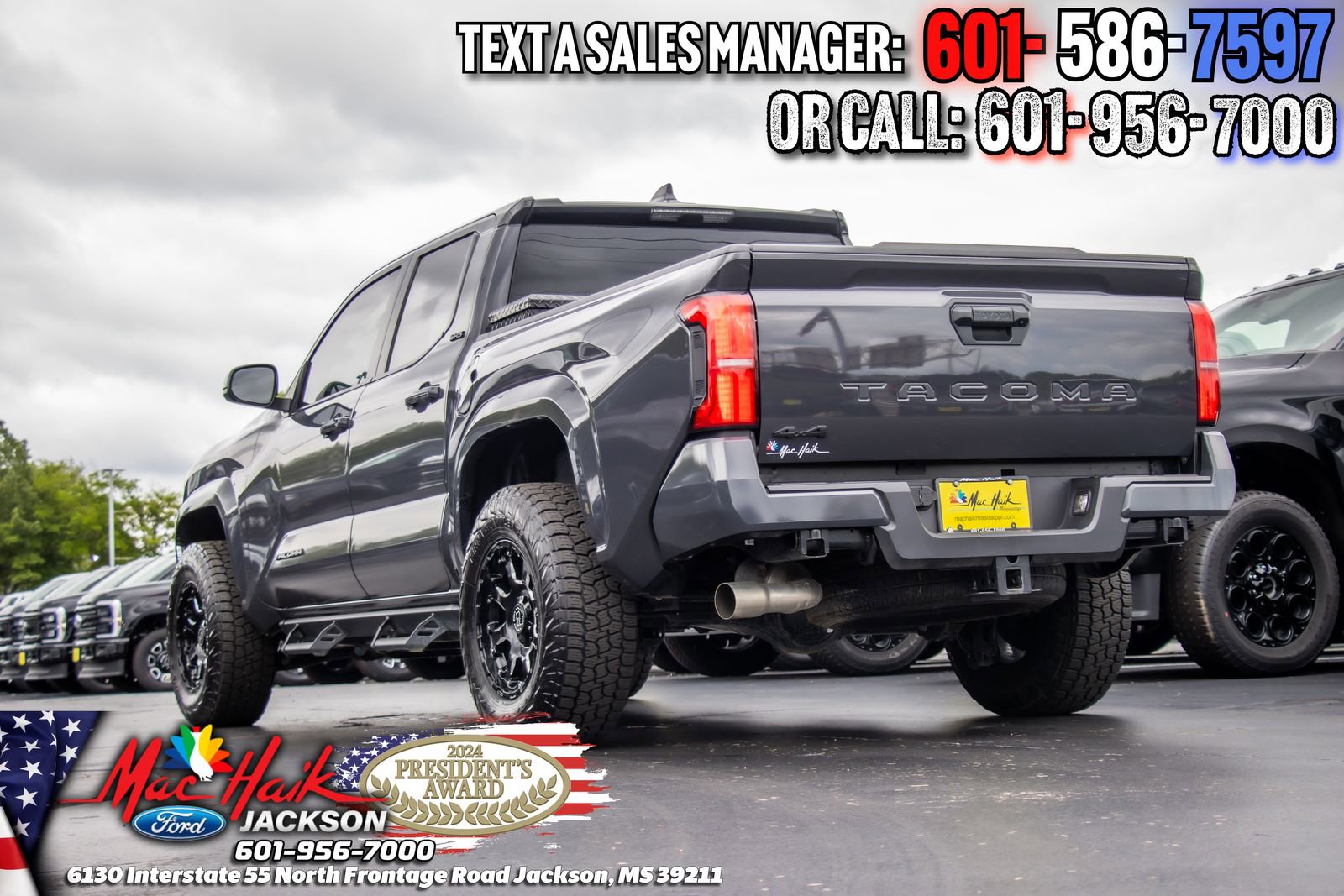 Used 2025 Toyota Tacoma SR5 AWD/4WD image 5