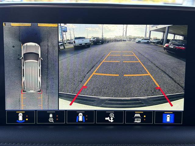 Used 2021 Chevrolet Suburban High Country image 27