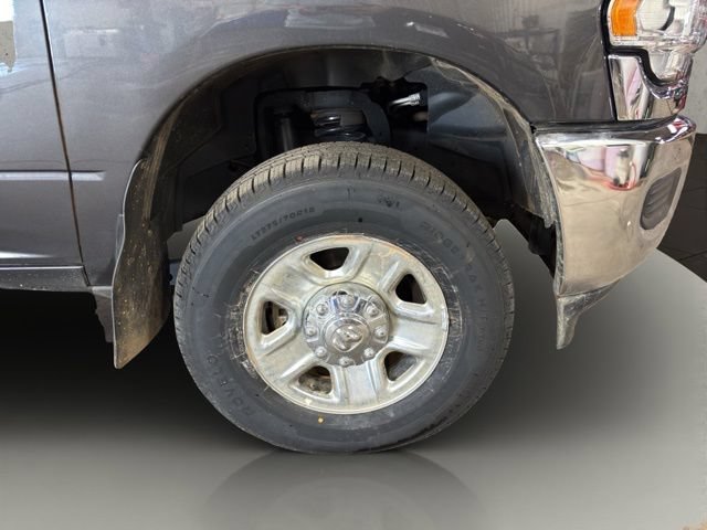 Used 2024 RAM 2500 Tradesman w/ Chrome Appearance Group AWD/4WD image 31