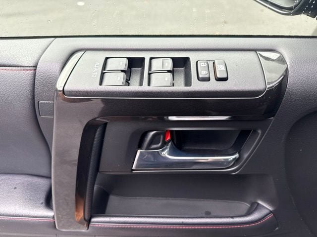 Used 2023 Toyota 4Runner TRD Off-Road Premium w/ Off Road Premium Plus Package AWD/4WD image 12