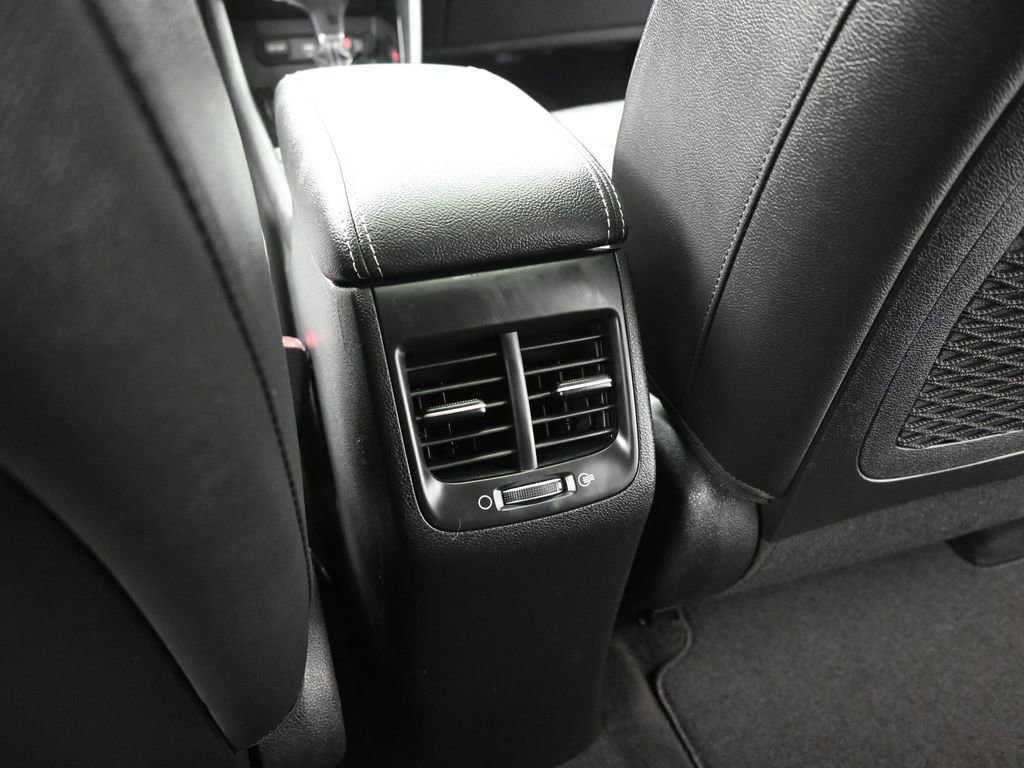 Used 2020 Kia Niro EX Premium FWD image 47