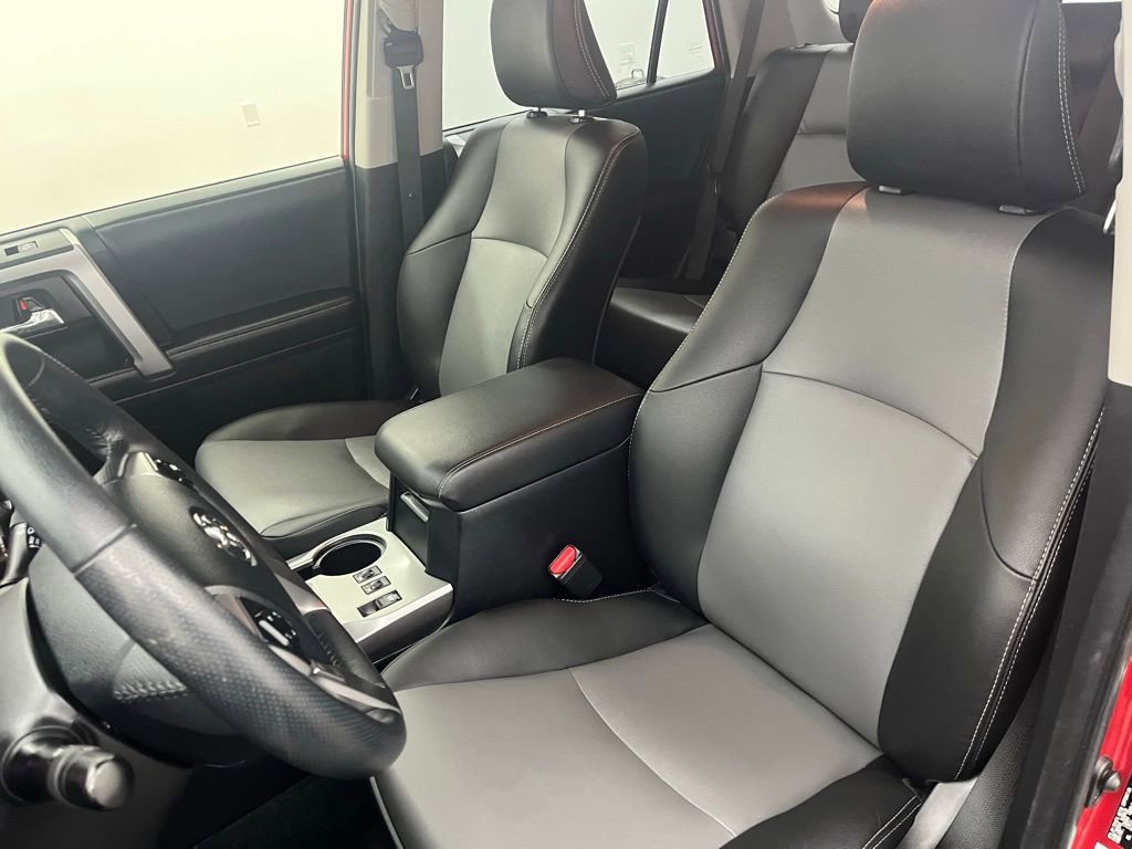 Used 2024 Toyota 4Runner SR5 Premium image 17