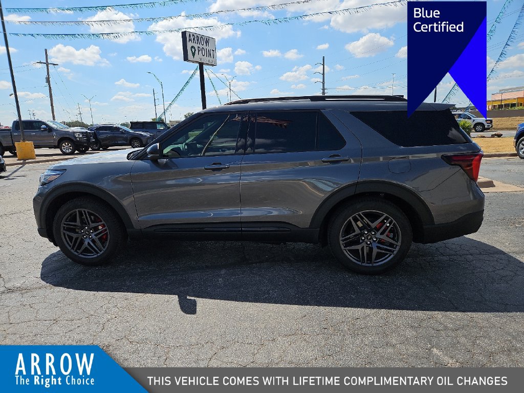 Certified 2026 Ford Explorer ST RWD image 7