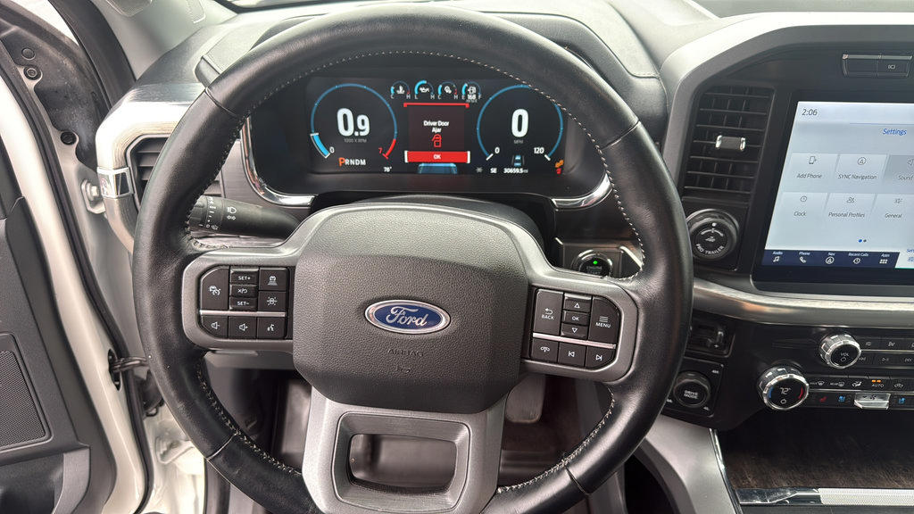 Certified 2021 Ford F150 Lariat w/ Tow Technology Package AWD/4WD image 15