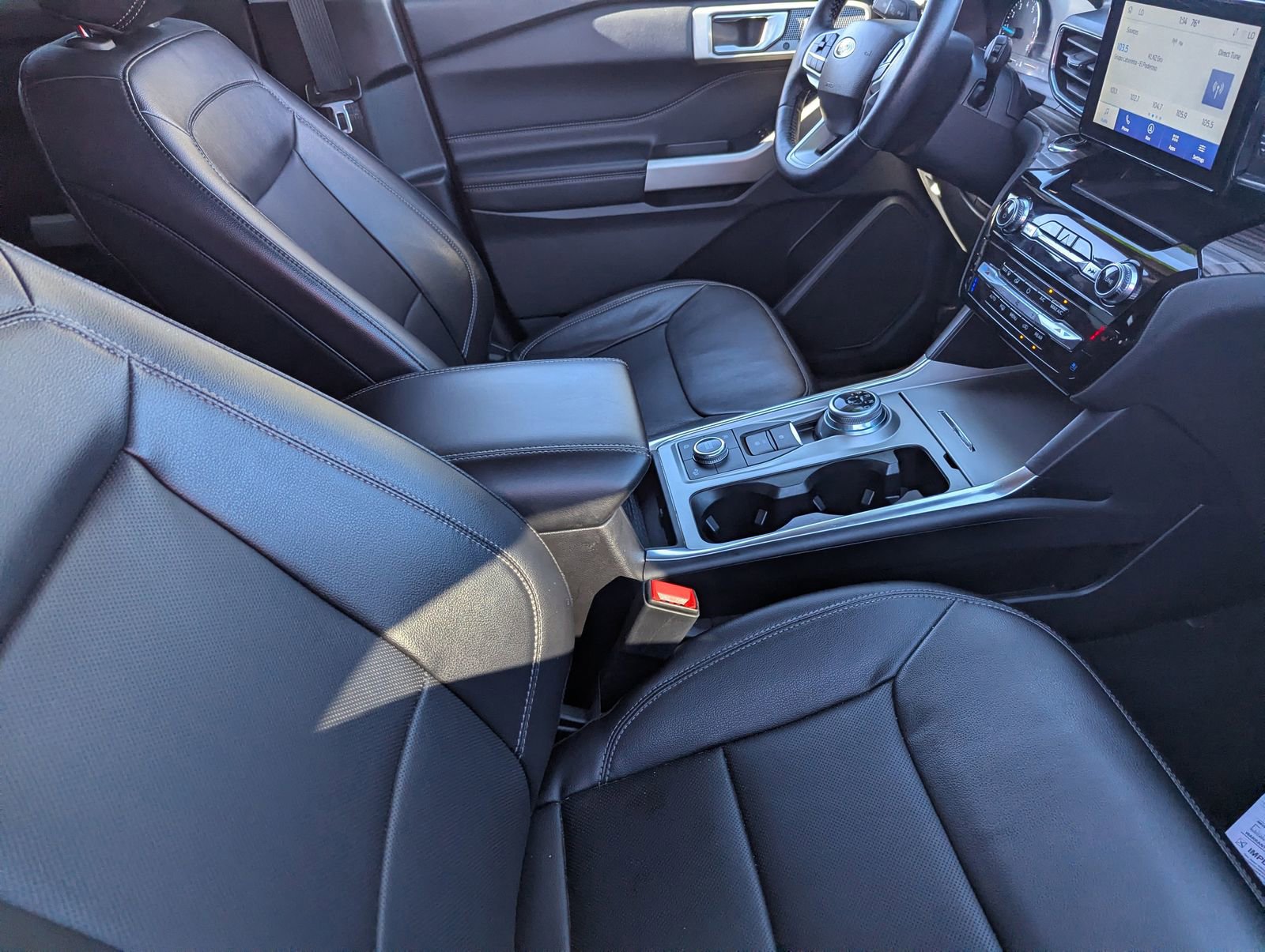 Certified 2023 Ford Explorer Limited image 12