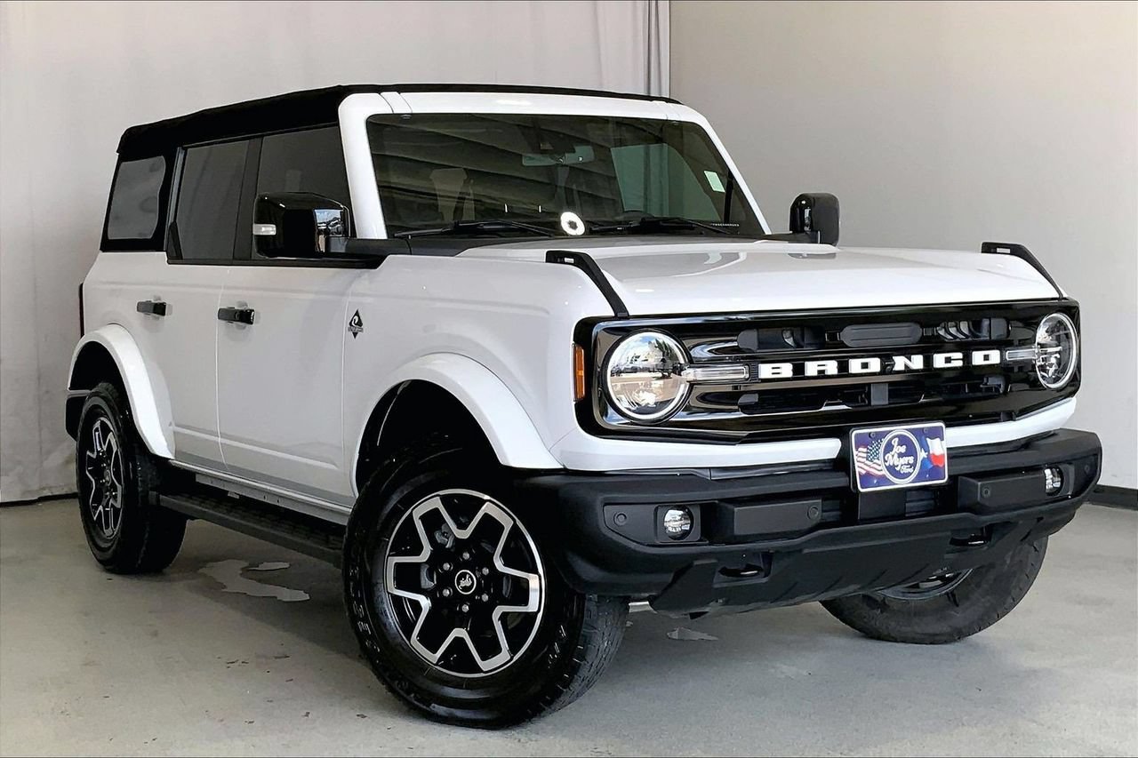 Certified 2023 Ford Bronco Outer Banks AWD/4WD image 34