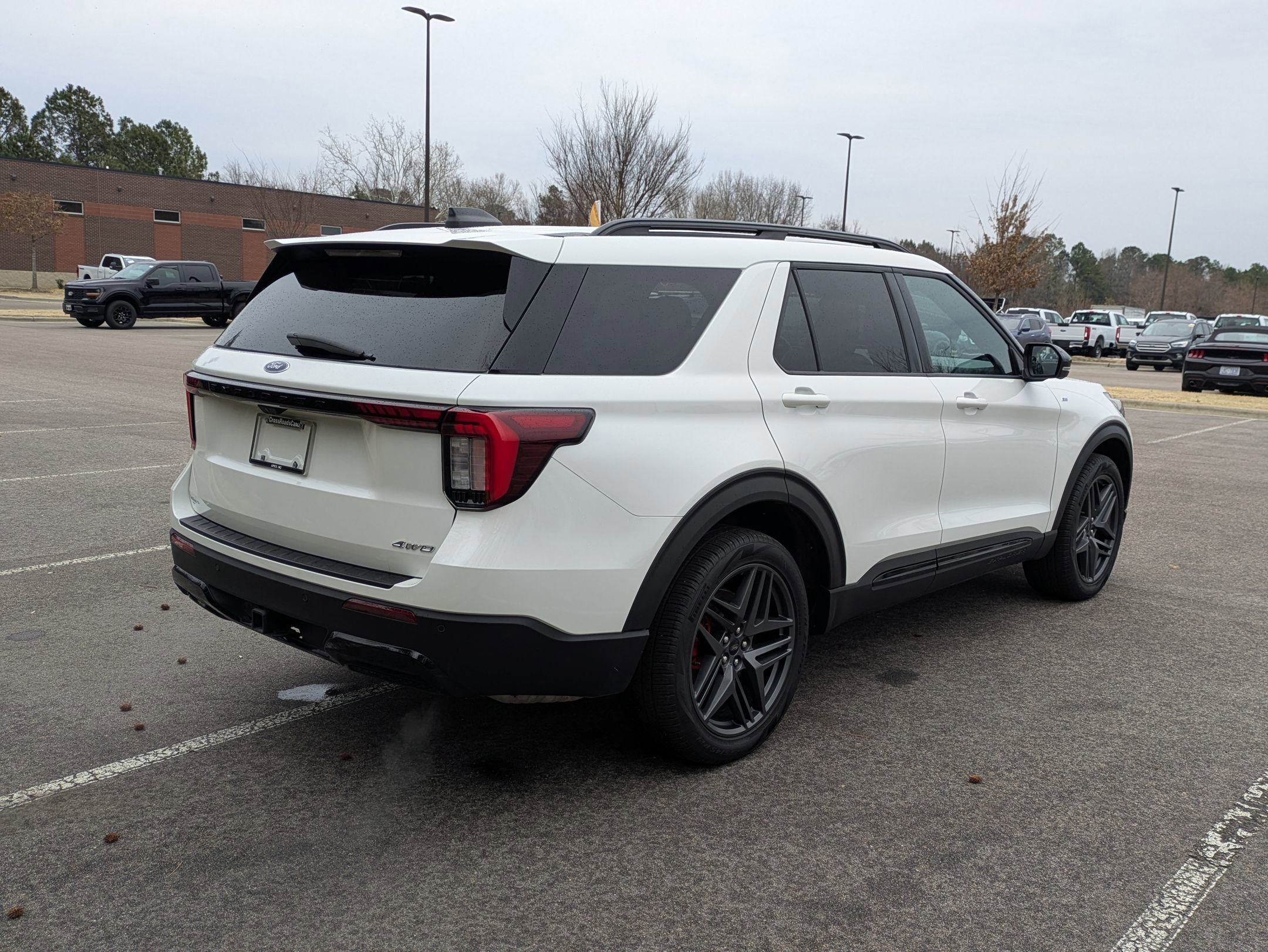 Certified 2025 Ford Explorer ST-Line w/ Premium Package image 6