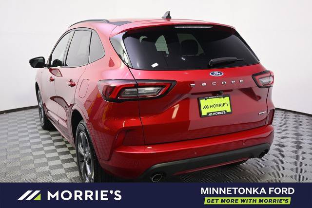 Certified 2024 Ford Escape ST-Line w/ Tech Pack #1 AWD/4WD image 4