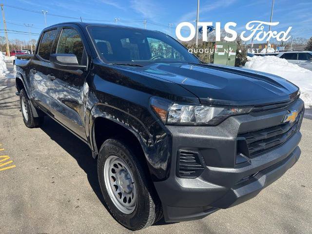 Used 2024 Chevrolet Colorado W/T RWD image 1