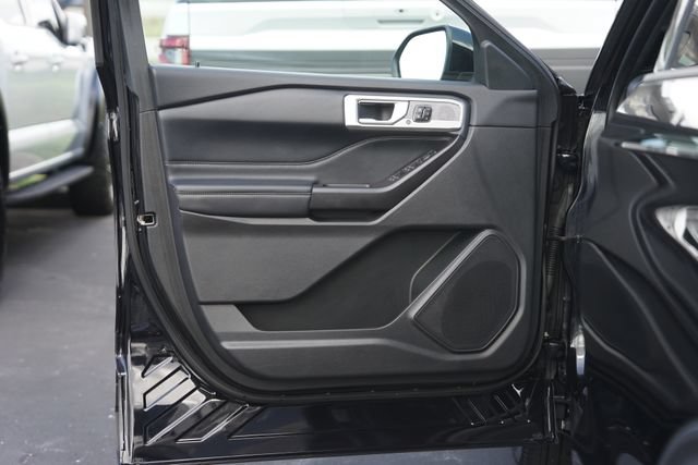 Certified 2020 Ford Explorer Limited w/ Class III Trailer Tow Package AWD/4WD image 33