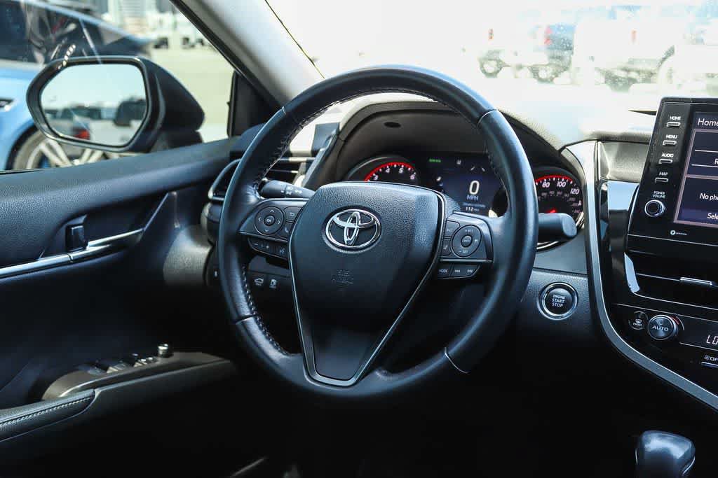 Used 2023 Toyota Camry XSE FWD image 15