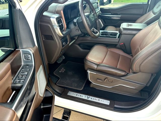 Certified 2024 Ford F250 King Ranch w/ Chrome Package AWD/4WD image 8