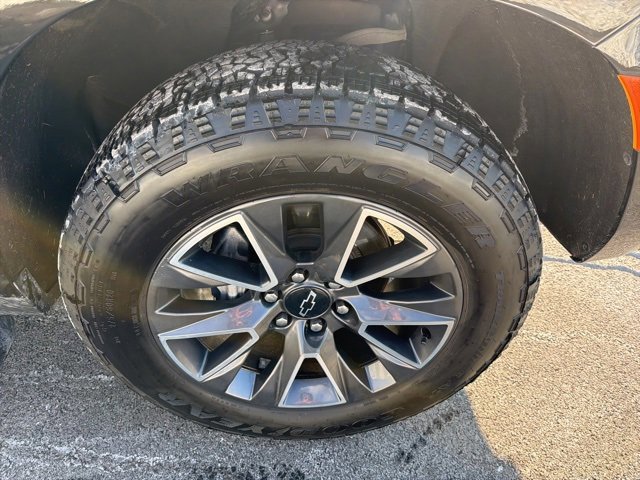 Used 2022 Chevrolet Tahoe Z71 image 14