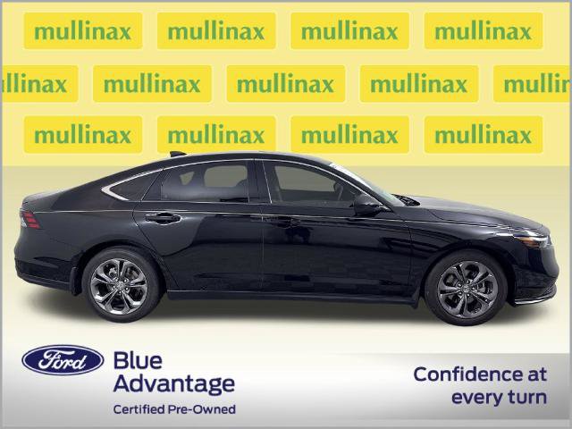 Used 2023 Honda Accord EX image 2