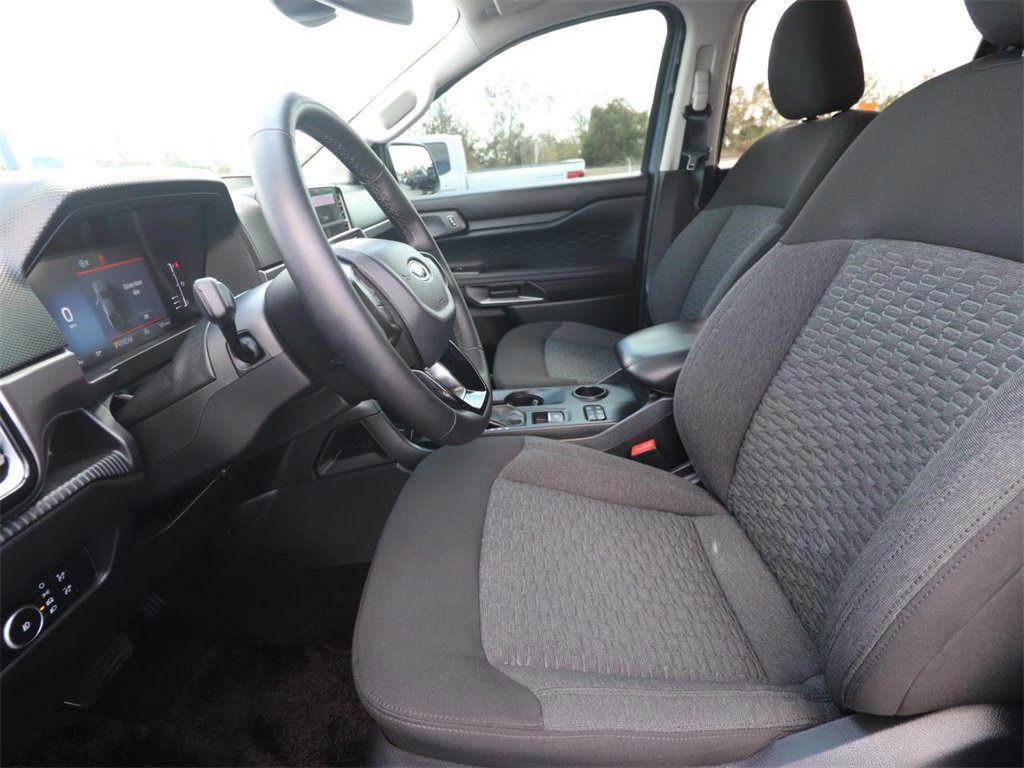 Certified 2025 Ford Ranger XLT w/ Equipment Group 301A High image 8