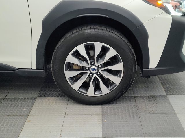 Used 2023 Subaru Outback Limited XT AWD/4WD image 14