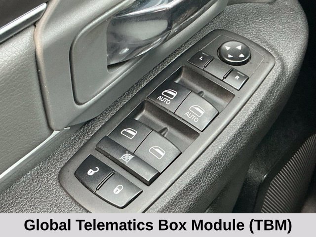 Used 2022 RAM 1500 Classic SLT w/ Electronics Group AWD/4WD image 16
