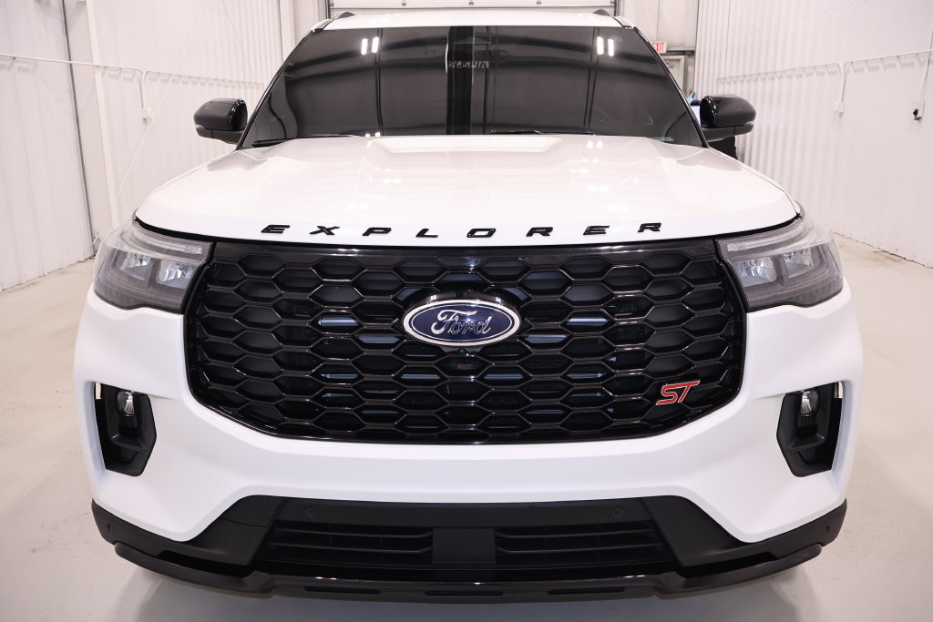 Certified 2026 Ford Explorer ST w/ Sun And Sound Package AWD/4WD image 5