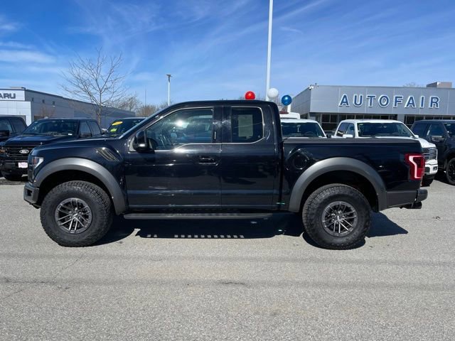 Certified 2019 Ford F150 Raptor w/ Equipment Group 802A Luxury image 2