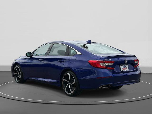 Used 2018 Honda Accord Sport image 2